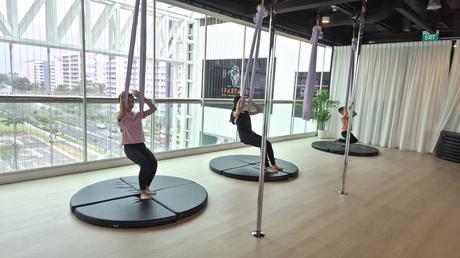 A family day and her first aerial hammock class - Angel is 15! A family day and her first aerial hammock class - Angel is 15!