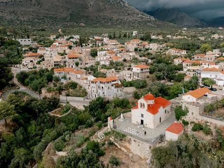 A Chic Wedding Scenic Village Mani