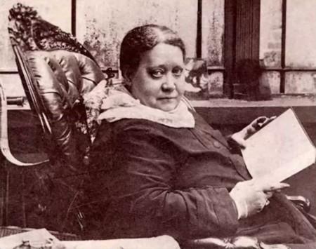 8 May – White Lotus Day, in remembrance of Helena P. Blavatsky