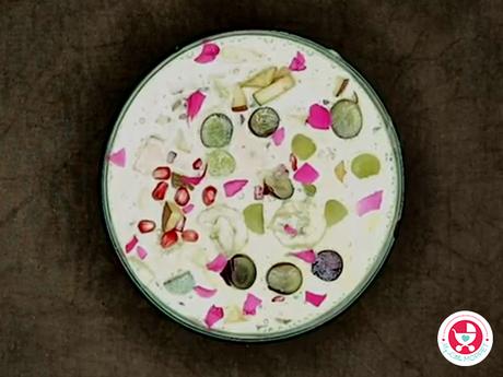 Homemade Fruit Custard with Makhana (No Custard Powder, No Refined Sugar) Homemade Fruit Custard with Makhana (No Custard Powder, No Refined Sugar)