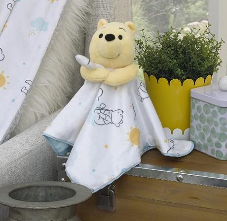 Image: Amazon: Disney's Winnie The Pooh Lovey Security Blanket