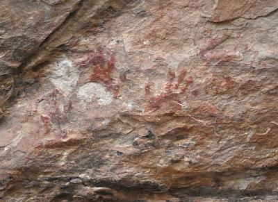 RED ROCK CANYON, LAS VEGAS, NEVADA: Towering Rocks, Hiking Trails, Ancient Rock Art in the Mojave Desert RED ROCK CANYON, LAS VEGAS, NEVADA: Towering Rocks, Hiking Trails, Ancient Rock Art in the Mojave Desert