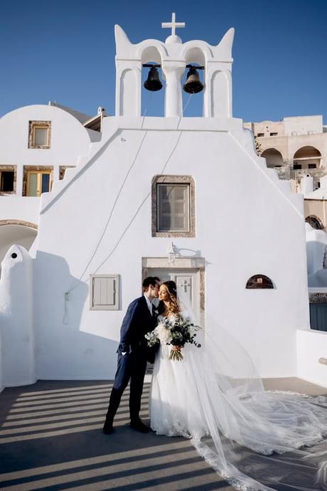 A dreamy Santorini wedding with timeless elegance | Scarleth & Nikolaos Dreamy Santorini Wedding With Timeless Elegance