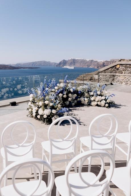 A dreamy Santorini wedding with timeless elegance | Scarleth & Nikolaos Dreamy Santorini Wedding With Timeless Elegance