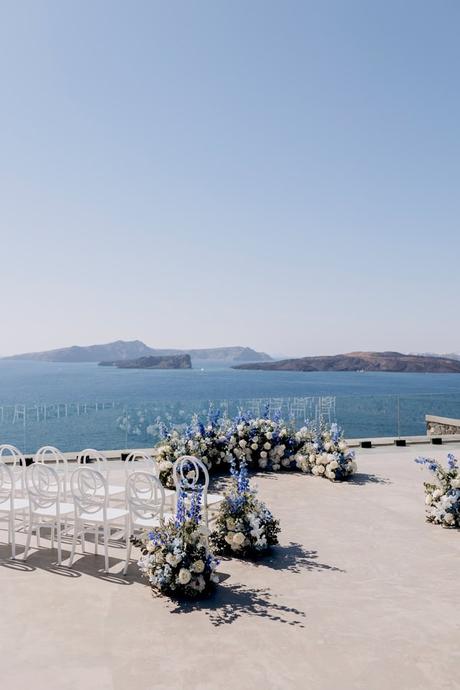 A dreamy Santorini wedding with timeless elegance | Scarleth & Nikolaos Dreamy Santorini Wedding With Timeless Elegance