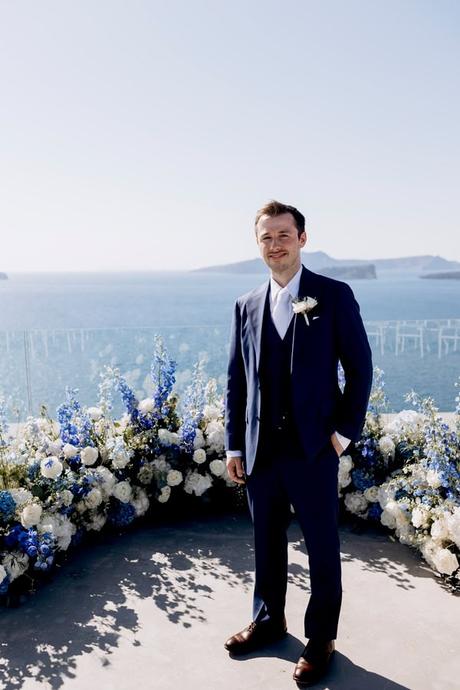 A dreamy Santorini wedding with timeless elegance | Scarleth & Nikolaos Dreamy Santorini Wedding With Timeless Elegance