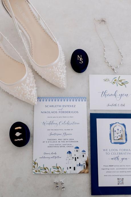 A dreamy Santorini wedding with timeless elegance | Scarleth & Nikolaos Dreamy Santorini Wedding With Timeless Elegance