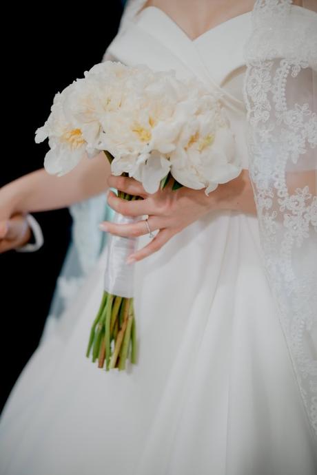 Beautiful Summer Wedding White Flowers Romantic Details