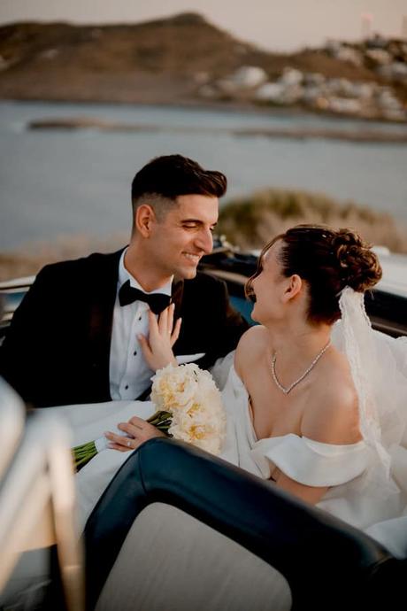 Beautiful Summer Wedding White Flowers Romantic Details