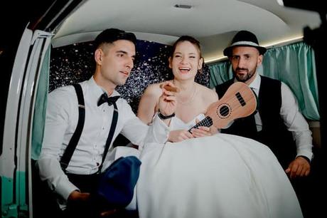 Beautiful Summer Wedding White Flowers Romantic Details