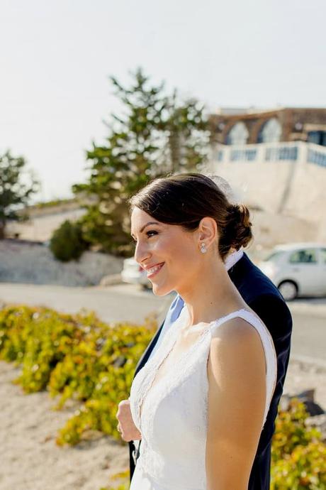 Romantc Summer Wedding Santoriny Lilac Ivory Roses