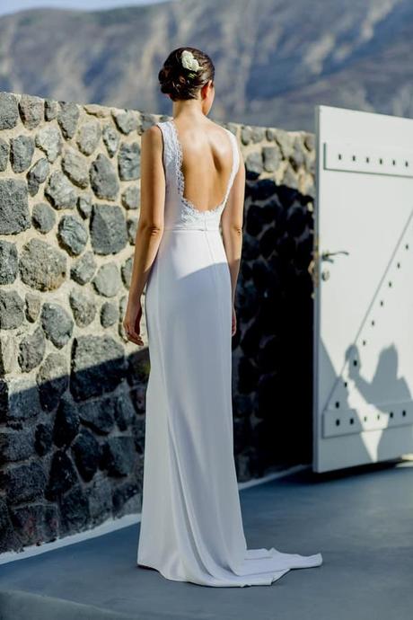 Romantc Summer Wedding Santoriny Lilac Ivory Roses