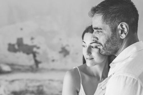 Romantc Summer Wedding Santoriny Lilac Ivory Roses