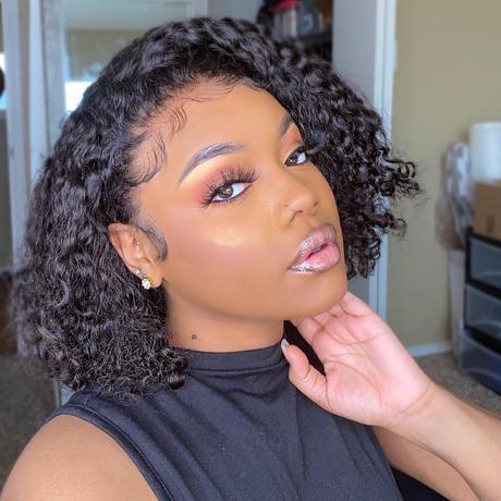 Elegant and Age-Reducing Short Hairstyle for Women Over 50