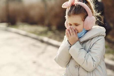 Asthma in Children – Symptoms and Treatment Here's everything you need to know about asthma in children - signs, causes, diagnosis, treatment and ways to prevent attacks in the future.