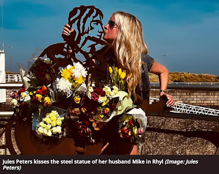 Mike Peters of the Alarm Dies from CLL and Richter’s“The ...