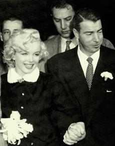 Marylin Monroe’s Wedding Band up for Auction