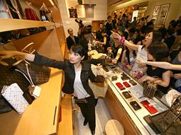 Japan’s Luxury Goods Market Growing
