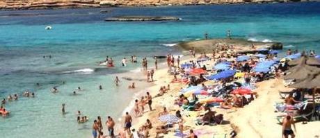 ibiza-clubbing-guide-beach