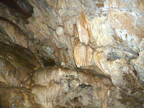 horne lake crystal formations in horne lake cave