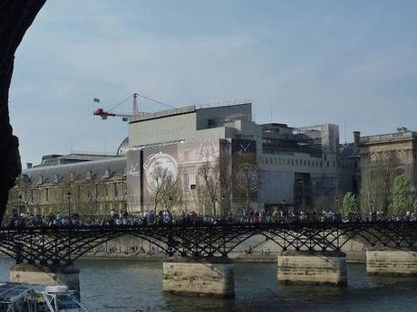 Louvre_Pub