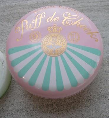 Majolica Majorca Puff de Cheek Peach Macaron