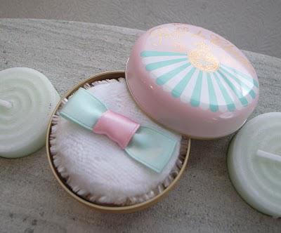 Majolica Majorca Puff de Cheek Peach Macaron