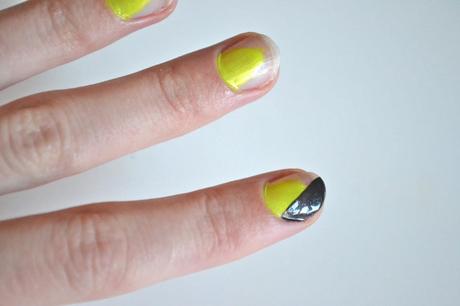 How To: Neon Split Nails