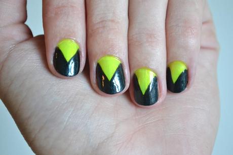 How To: Neon Split Nails