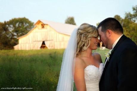 Country Wedding Is Elegant