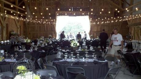 Country Wedding Is Elegant