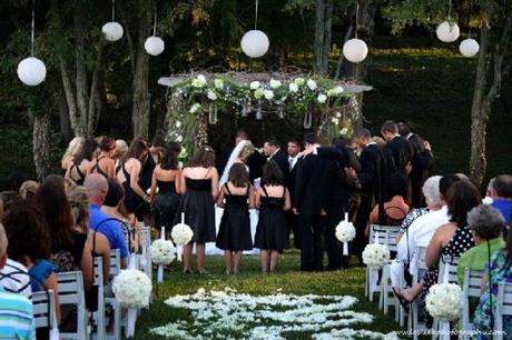 Country Wedding Is Elegant