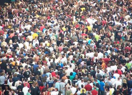 World Population Reaches 7 billion people