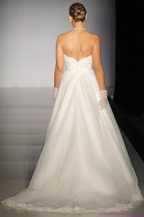 Anne Barge-Revealing a new path of wedding dress design!!