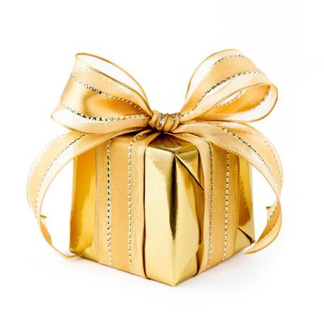 iStock 000017648707Small The Art of Glamorous Gift Wrapping 