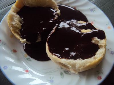 Chocolate Gravy And Biscuits For A Saturday Breakfast