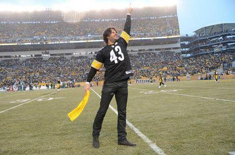 Joe Manganiello to lead the Terrible Towel Wave at tonight’s Pittsburgh Steelers game