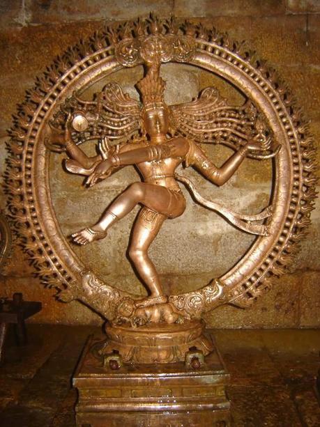 Madurantaka Choleeswara!