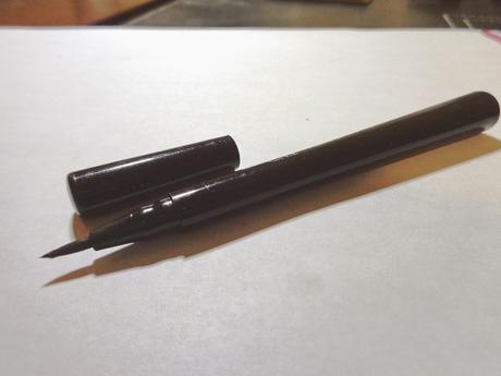 A dud product!! Review & Swatches: e.l.f. Essential Waterproof Eyeliner Pen in Black