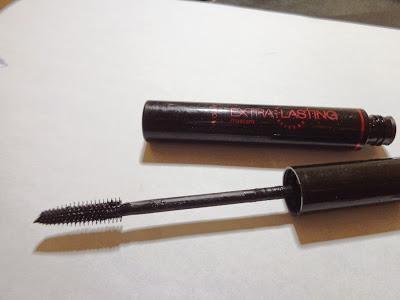 Reviews: Avon ExtraLasting Mascara and E.L.F Lengthening and Defining Mascara