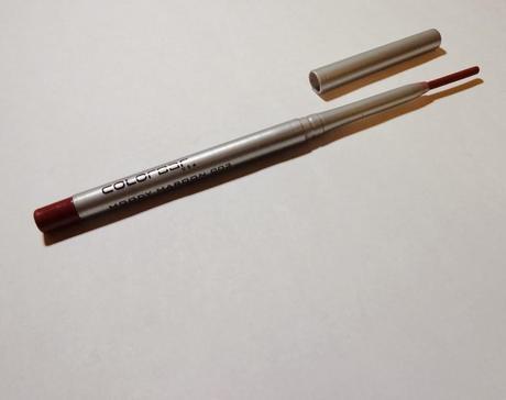 How to use a lip balm effectively and Review and Swatches: Colorbar Lip Pencil in Moody Maroon