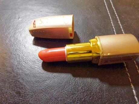 Review and Swatches: Lotus Herbals Pure Colors Lipstick in Carnation 640