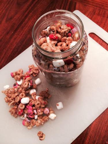 Valentine's Day Snack Mix