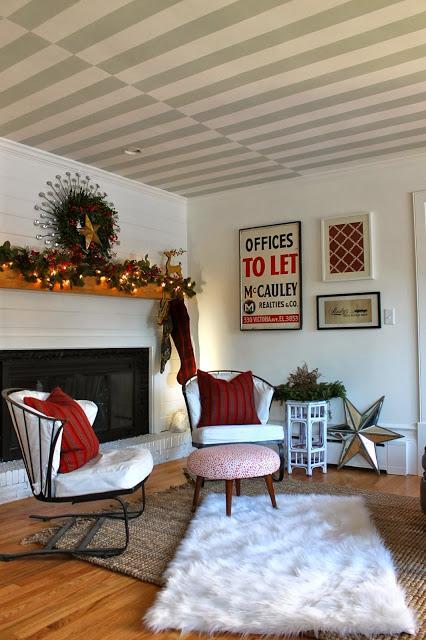 Blogger Stylin' Home Tour: Christmas, One Year Later