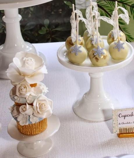 Beautiful Wedding table by Cupcake