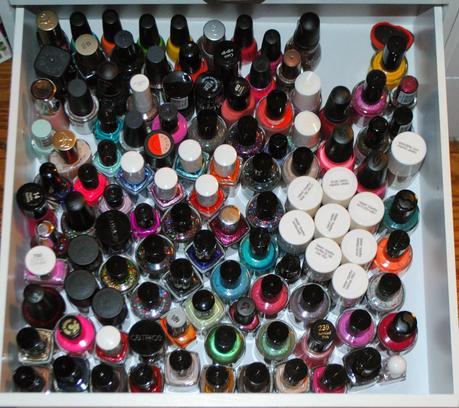 Twinsie Tuesday: Share Your Nail Polish Collection