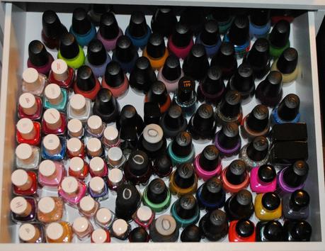 Twinsie Tuesday: Share Your Nail Polish Collection