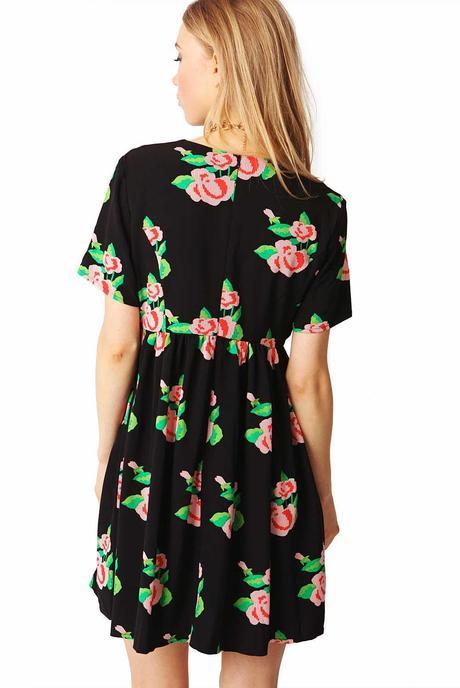 FASHION UNION Zandra Black Floral Skater Dress