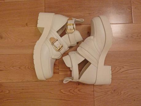 New Look Chunky Platform White Cut Out Buckle Boot
