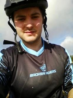 Broken Riders Contour Jersey Review brokenriders contour